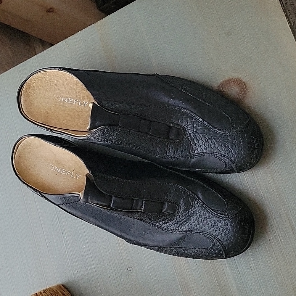 Stonefly Black Slip-on Shoes - 7.5